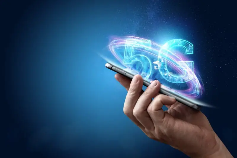 How Does 5G Compare to Fiber Internet
