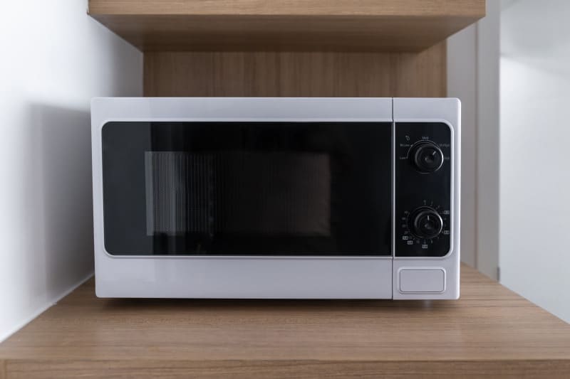 Microwave ovens